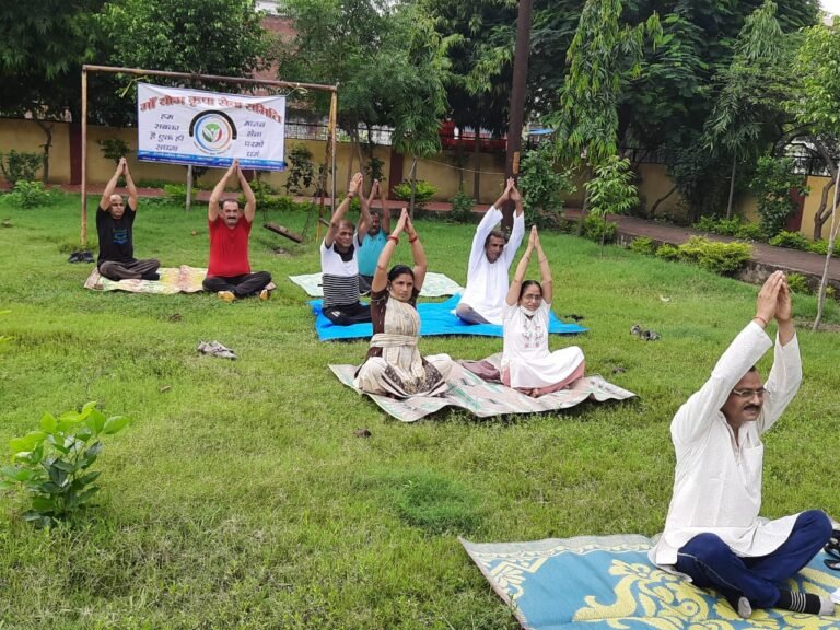 2021 yog guru teaching yoga
