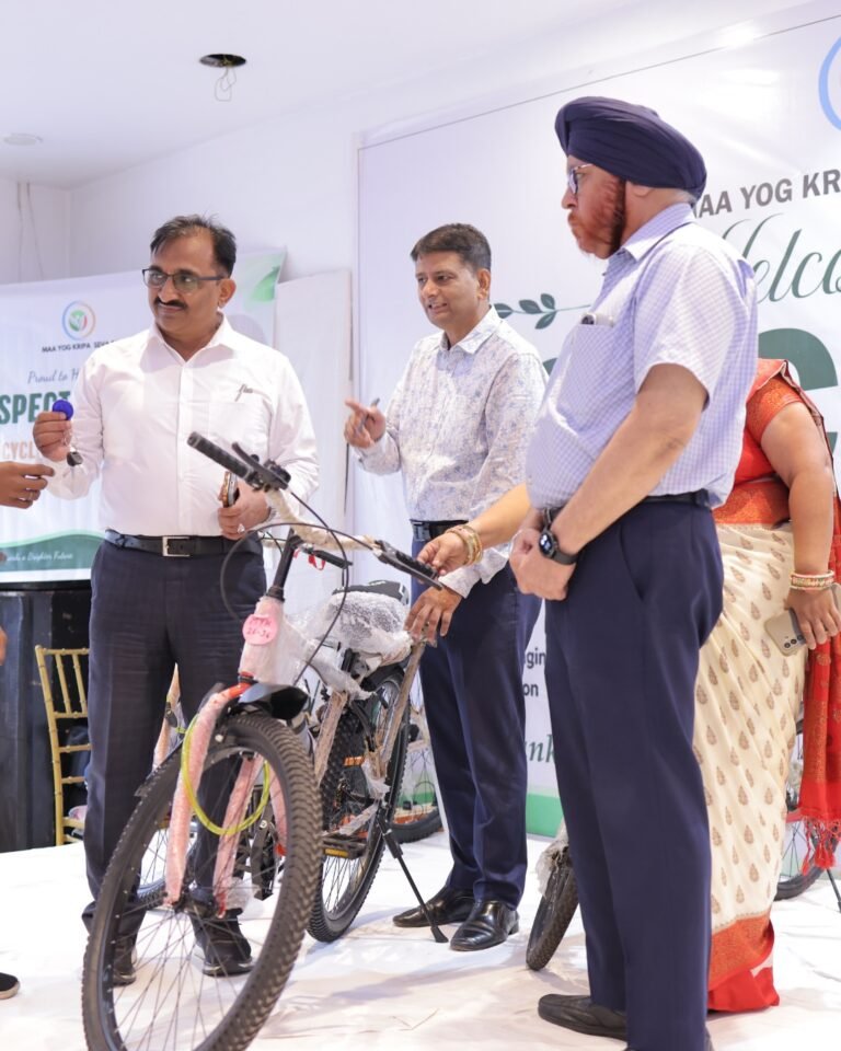 we were honoured to have dr. h.s. chawla, director of kmc hospital, grace our cycle donation dri